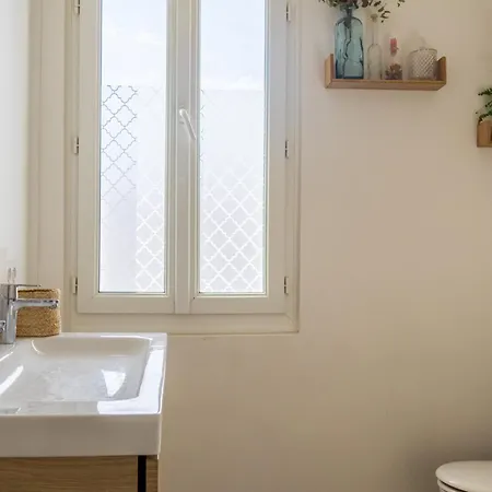 بيت ضيافة Maison Avec Piscine & Jardin- Centre لا روشيل